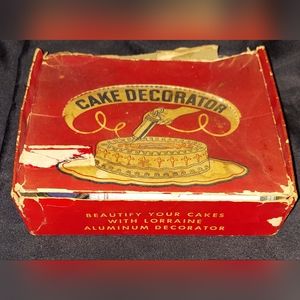 Vintage Lorraine Cake Decorator Set In Aluminum With Original Box 1940s USA Made